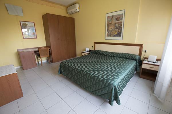 Hotel Le Ginestre Lido di Camaiore Exterior foto